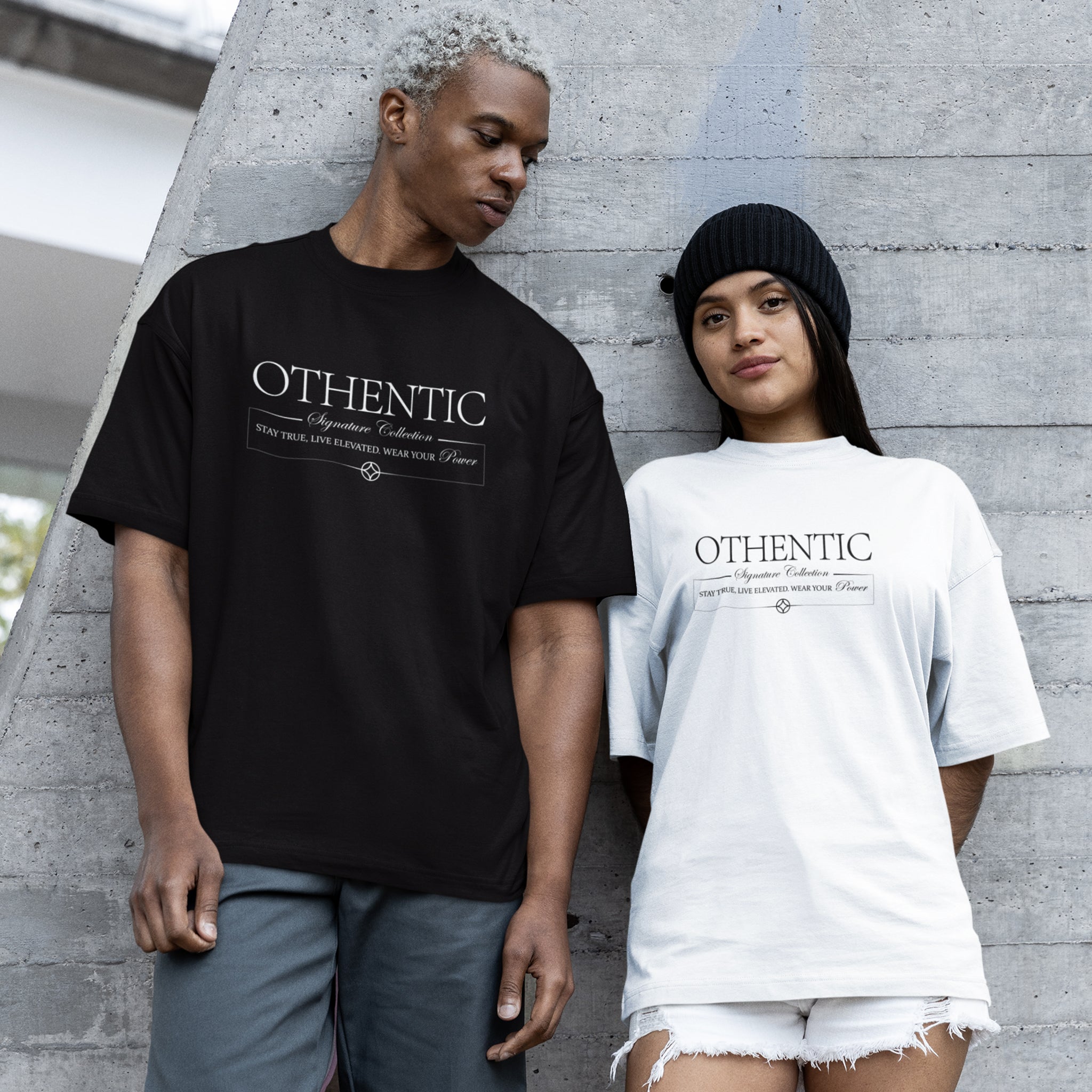 Othentic Signature Box Fit T-Shirt